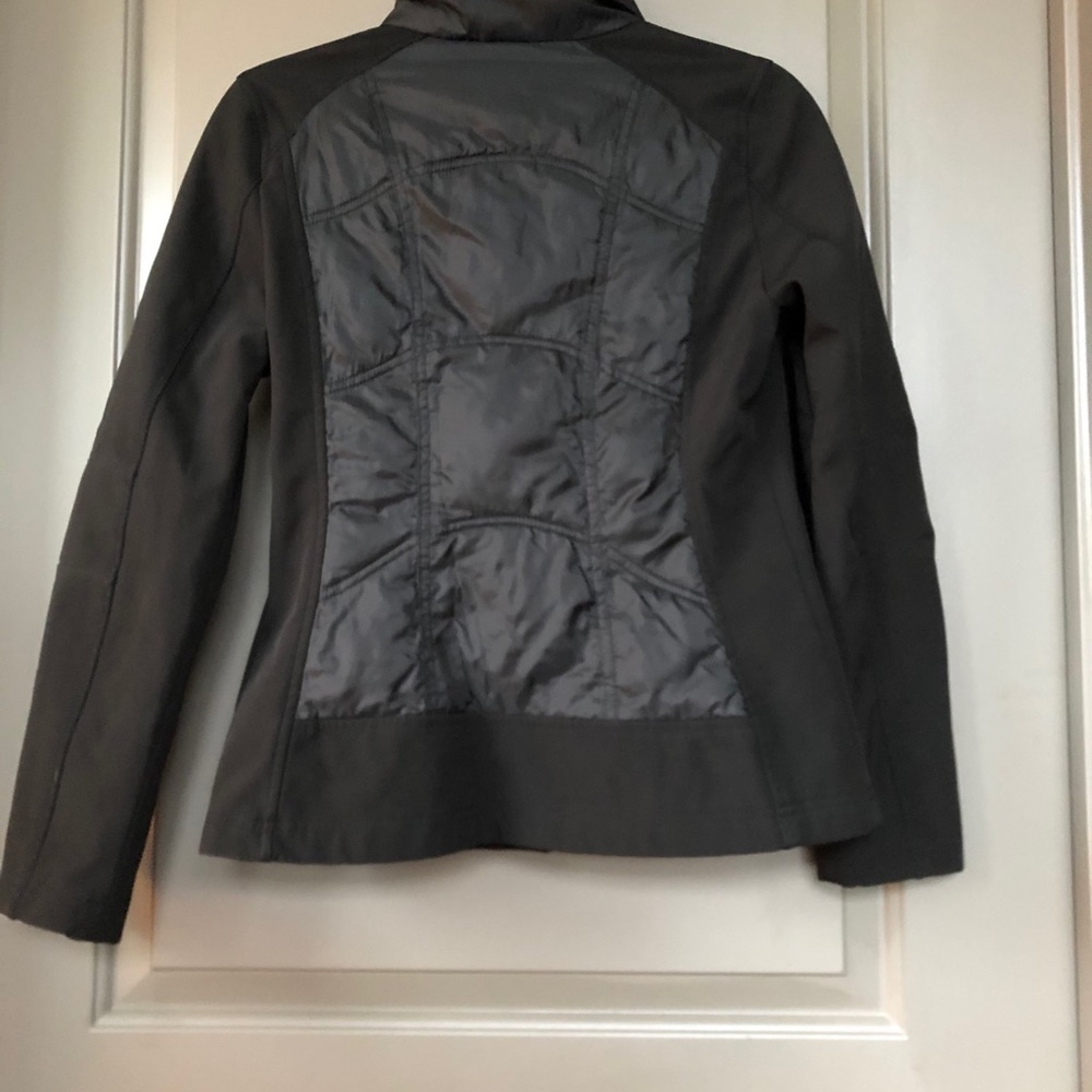 Guess jacket - Picture 2 of 3